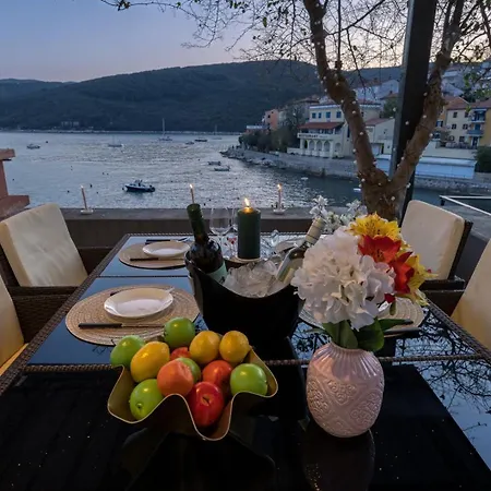 Pensjonat Riva Rabac